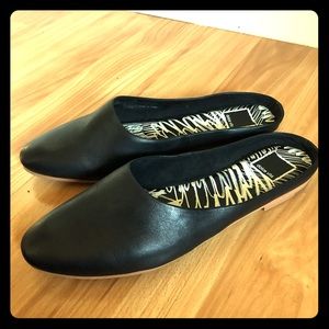 Flat mules size 9 by dolce vita